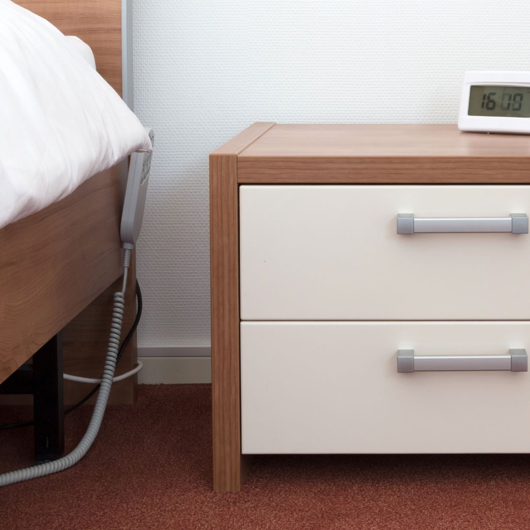 Bed met elektrische lattenbodem
